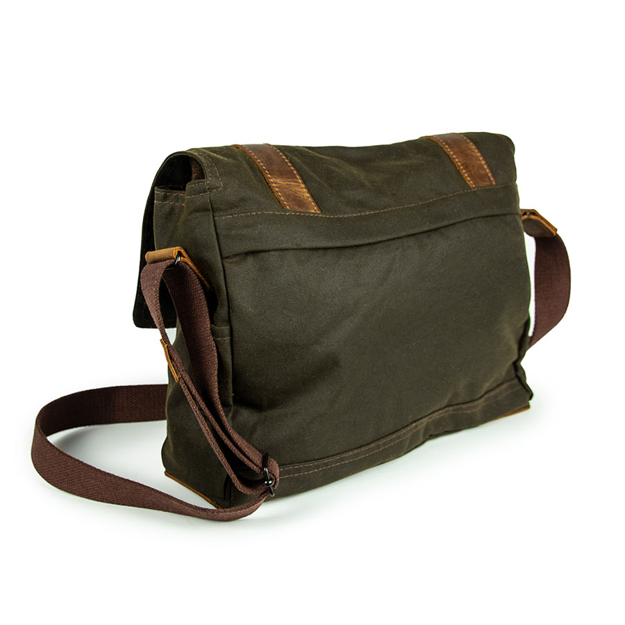 Rückansicht der Tasche Fischland Angeltasche Fischland Waxcotton Rückansicht